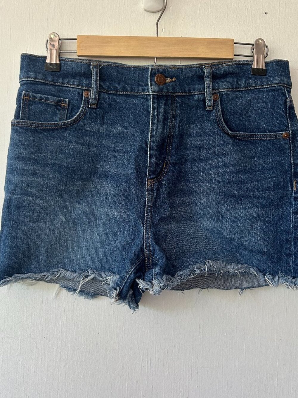 LOFT Cutoff Denim Shorts Womens 6 Medium Wash Pockets Classic Western Cowgirl
